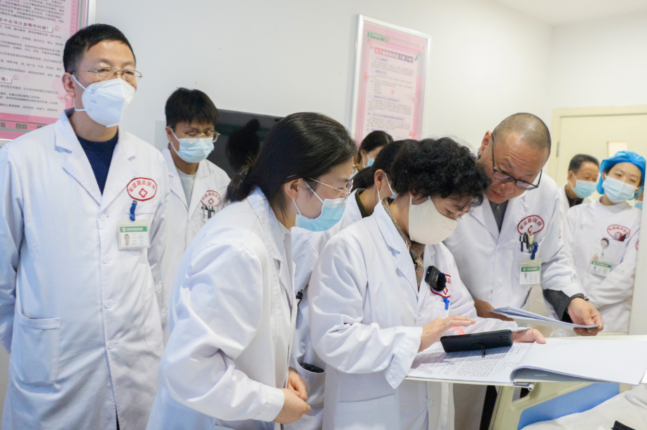 成都突然晕倒抽搐是癫痫还是低血糖?成都军盛医院鉴别诊断